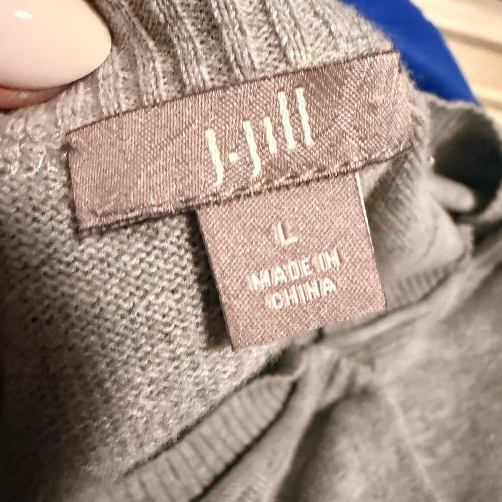 J Jill Women's Lightweight Crewneck Cardigan - Gray - Picture 2 of 2